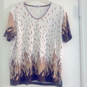 Brown top with rhinestones size 3 XL